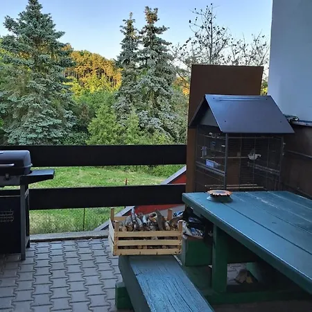 V Rodinnem Se Sdilenou Koupelnou Landhuis