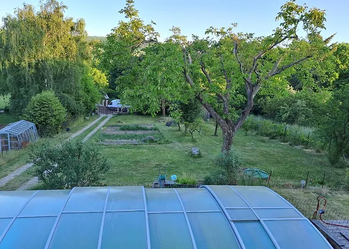 V Rodinném Se Sdílenou Koupelnou * Cernosice